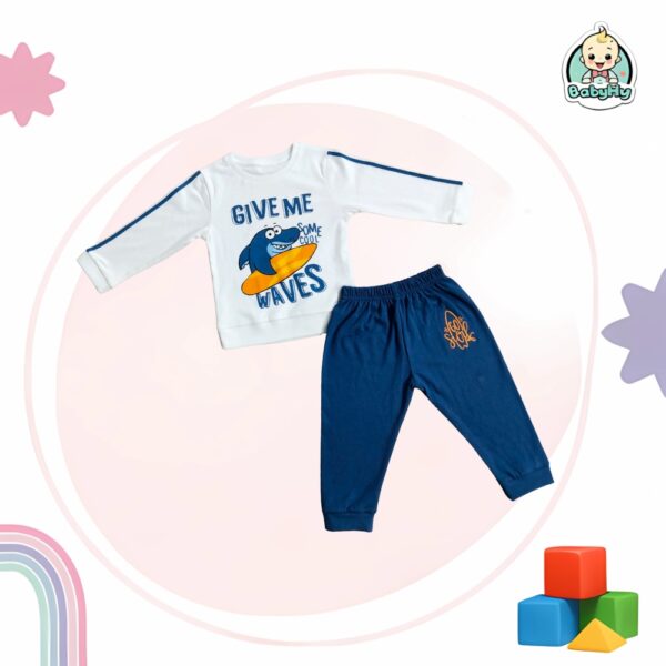Babyhy little fin adventure